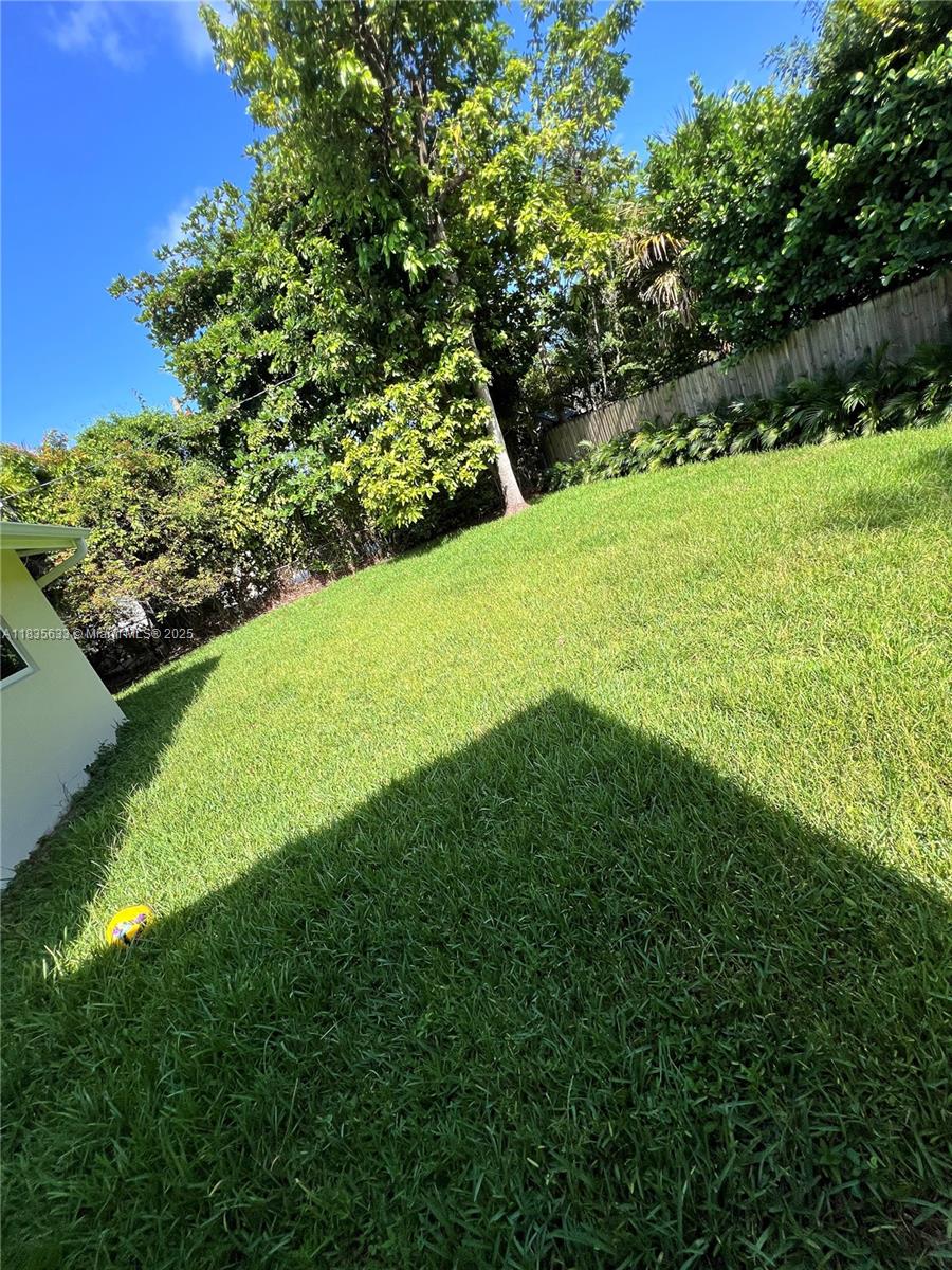 BREEZESWEPT ACRES - Residential Lease