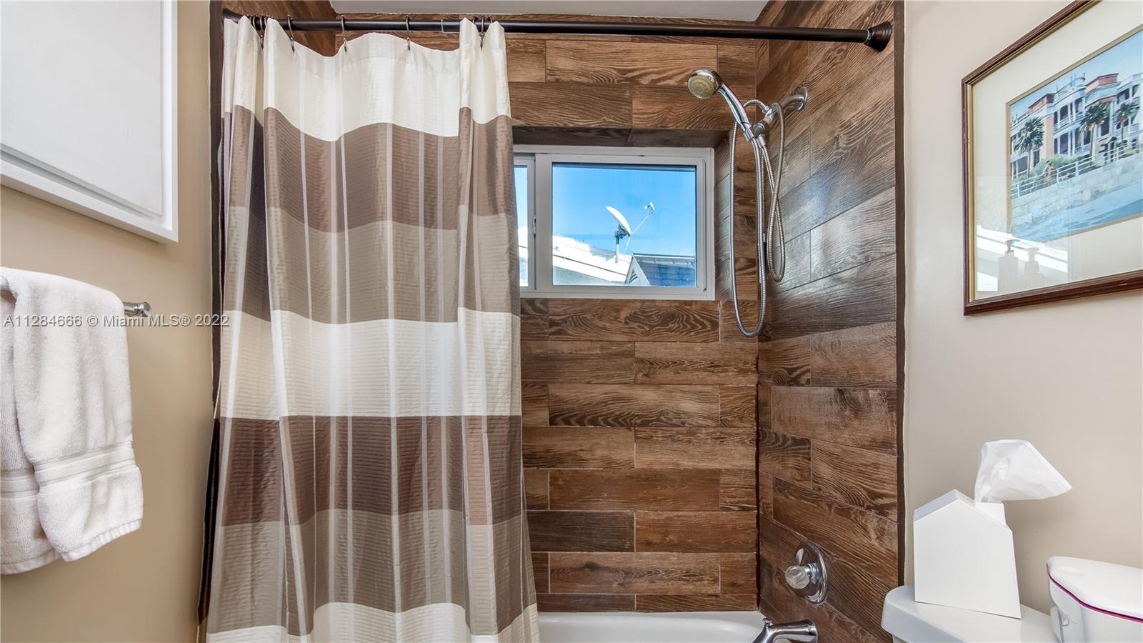 TAMARAC LAKES NORTH 3RD S - Residential