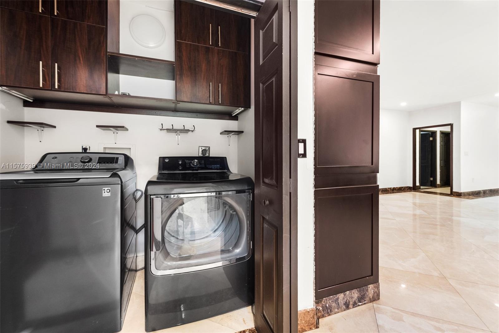 W H SNIPES SUB - Residential