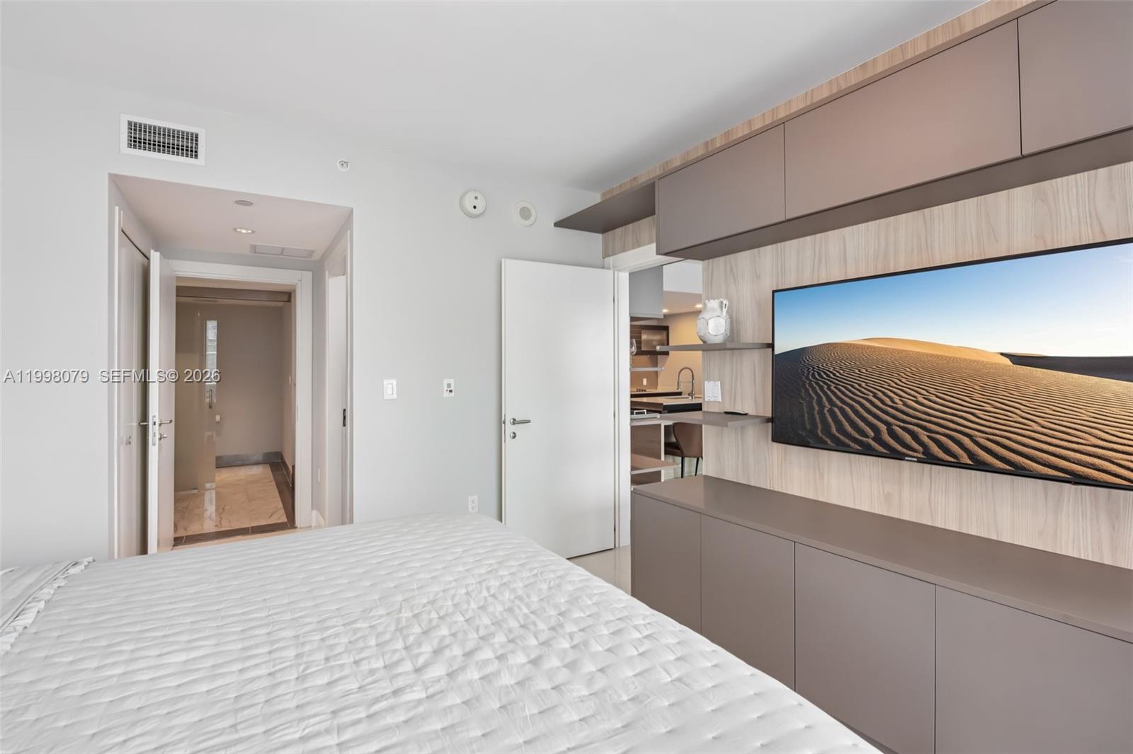 EPIC WEST CONDO - Residential Lease