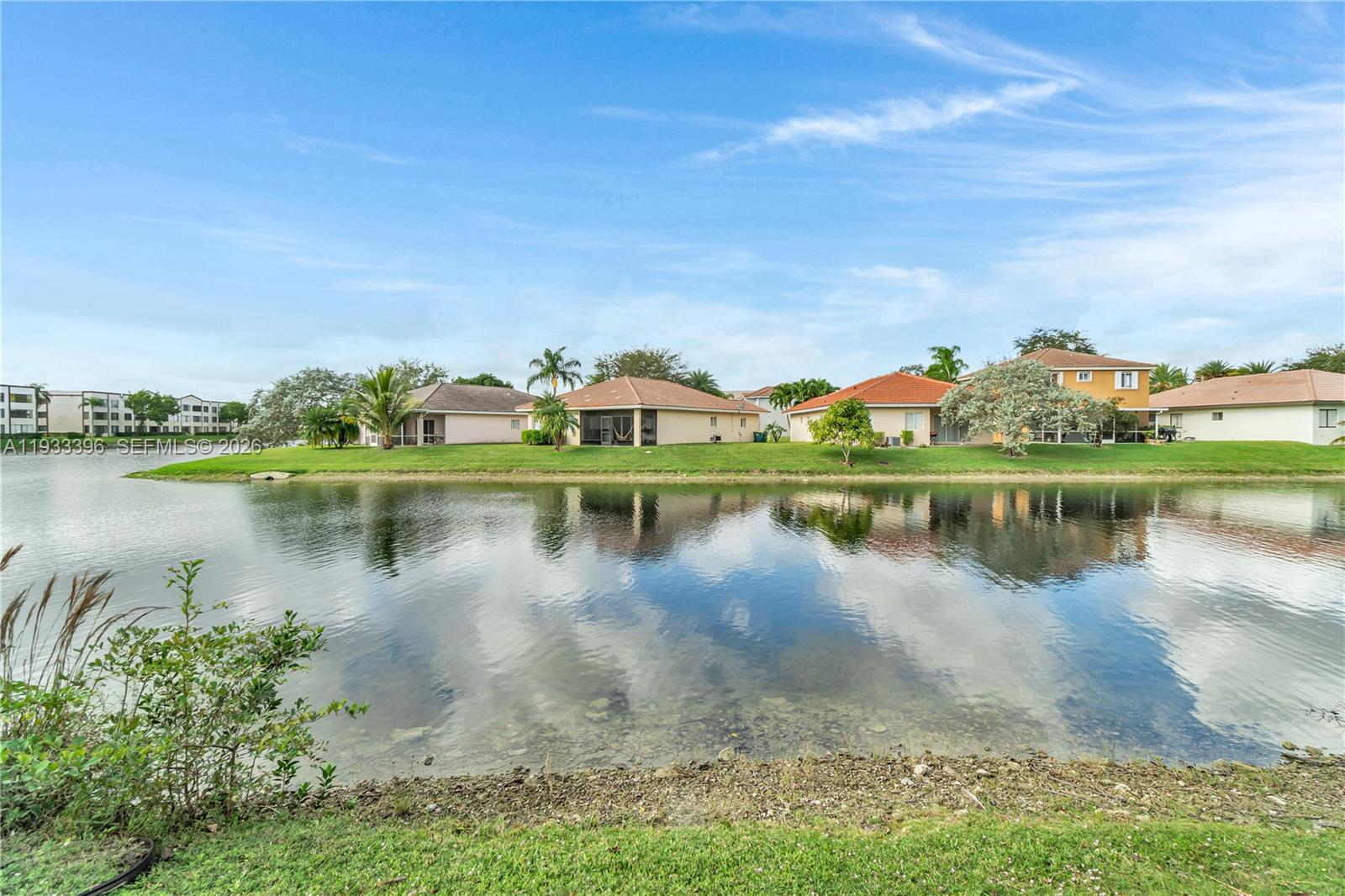 SPRINGLAKE II - Residential