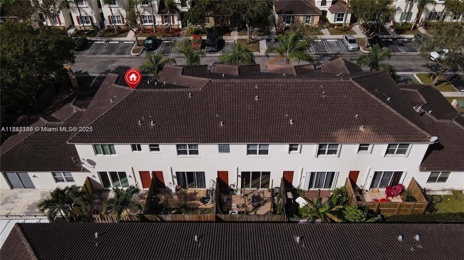 MARBELLA BAY - Residential