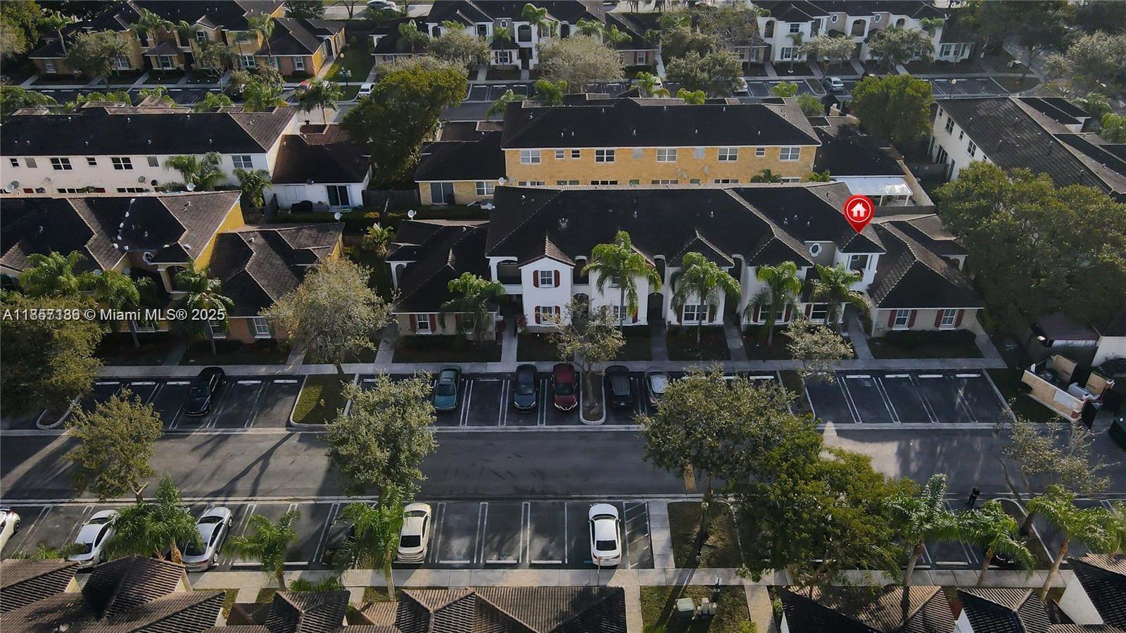 MARBELLA BAY - Residential