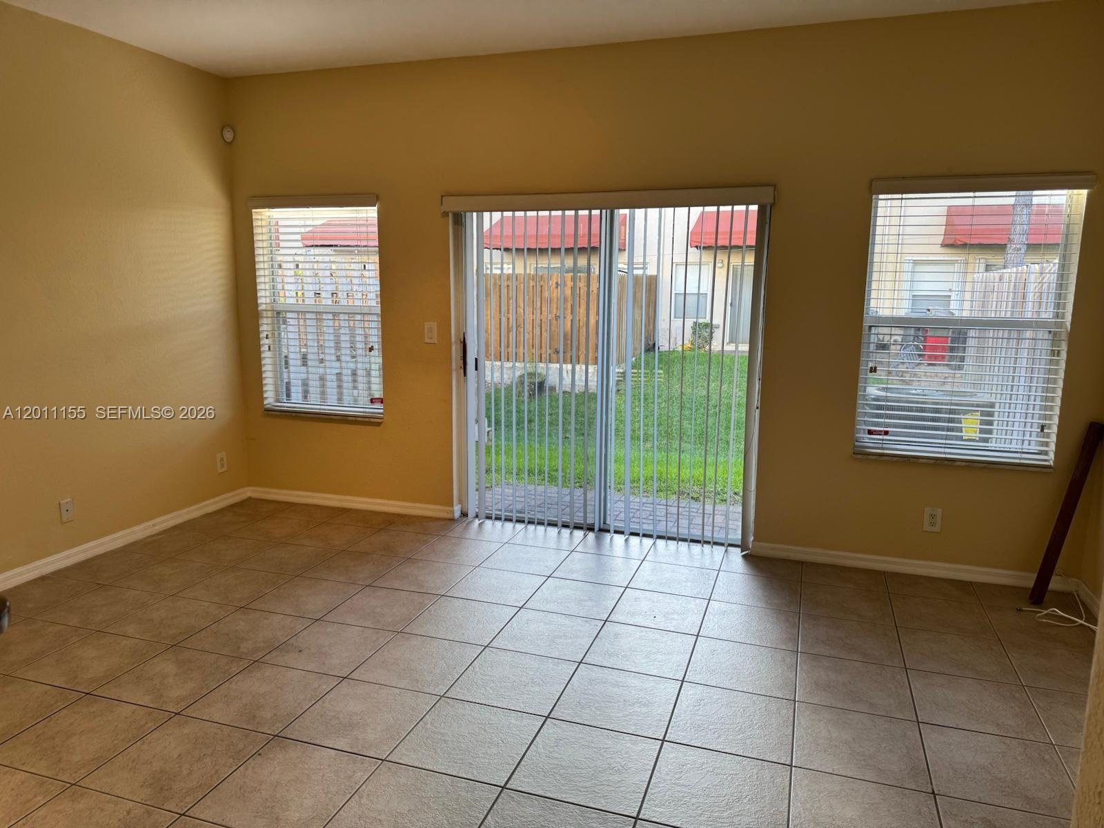 CARRIAGE HOMES AT BENTLEY - Residential