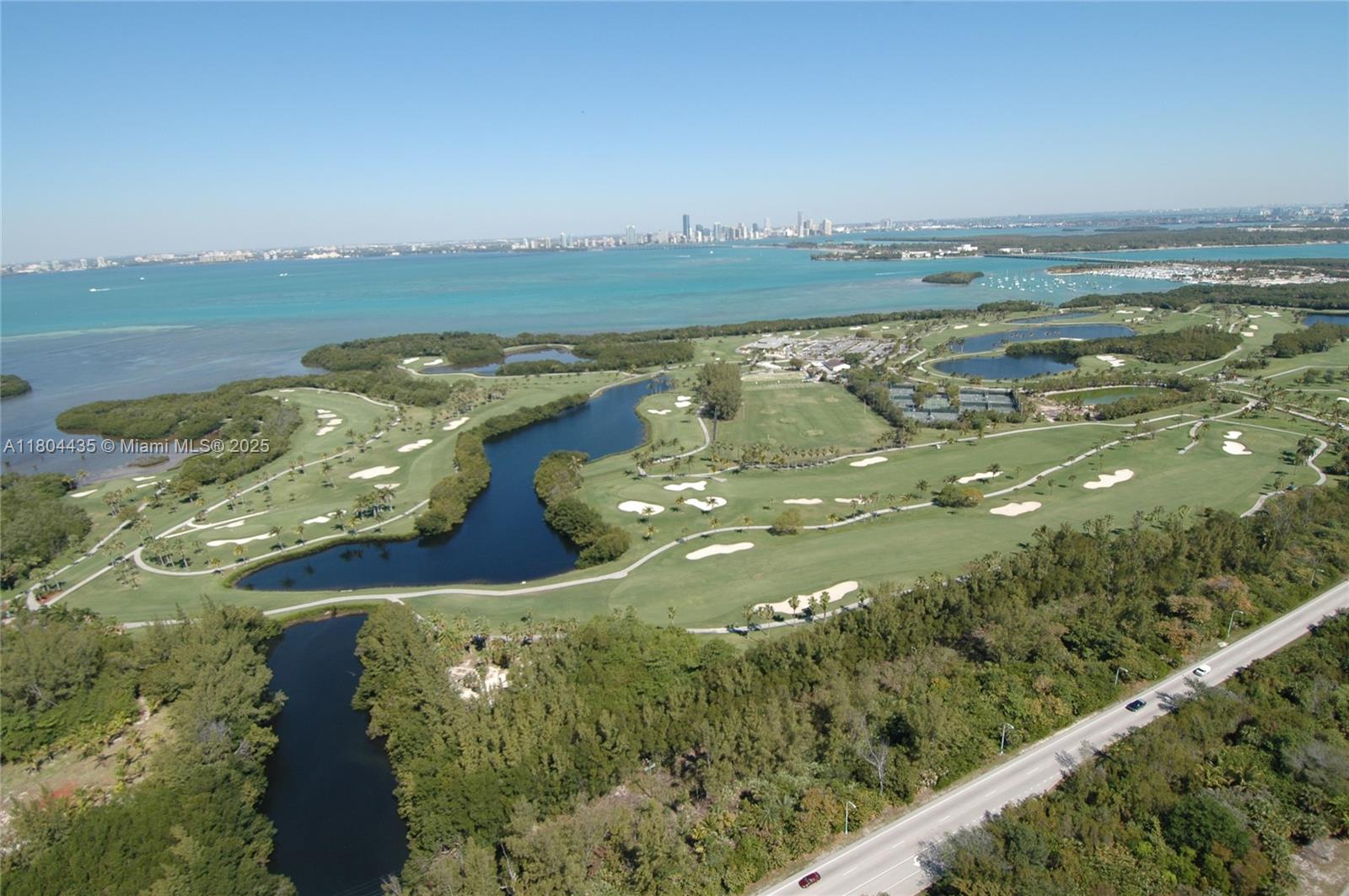 KEY BISC AMBASSADOR CONDO - Residential