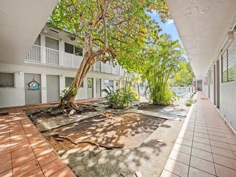 6801 N Kendall Dr 0 Pinecrest FL 33156