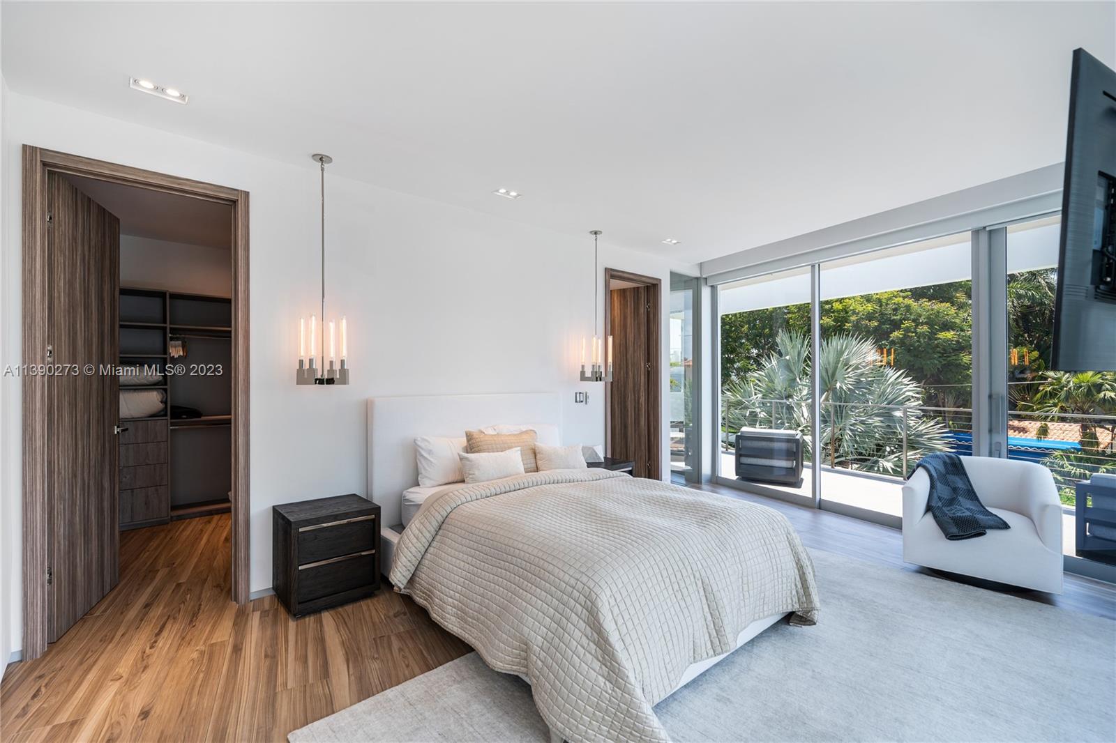 HIBISCUS ISLAND - Residential