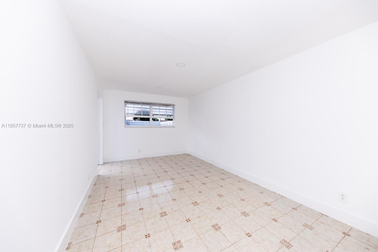 CAROL CITY 4TH ADDN - Residential