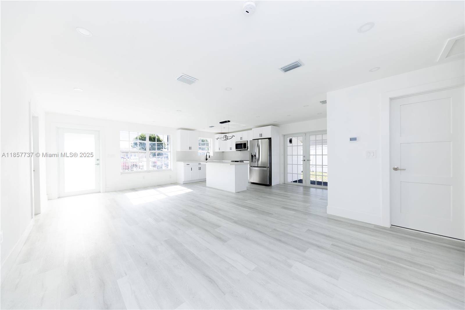 CAROL CITY 4TH ADDN - Residential