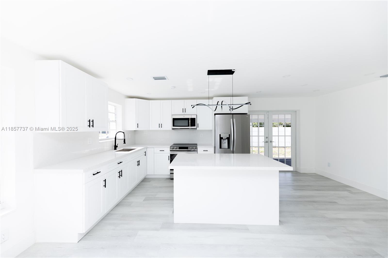 CAROL CITY 4TH ADDN - Residential