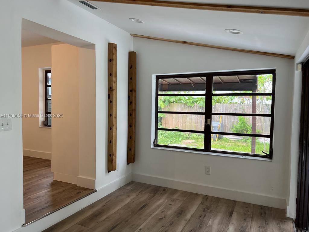 BISCAYNE GDNS SEC E PART - Residential