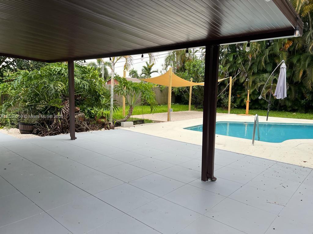 BISCAYNE GDNS SEC E PART - Residential