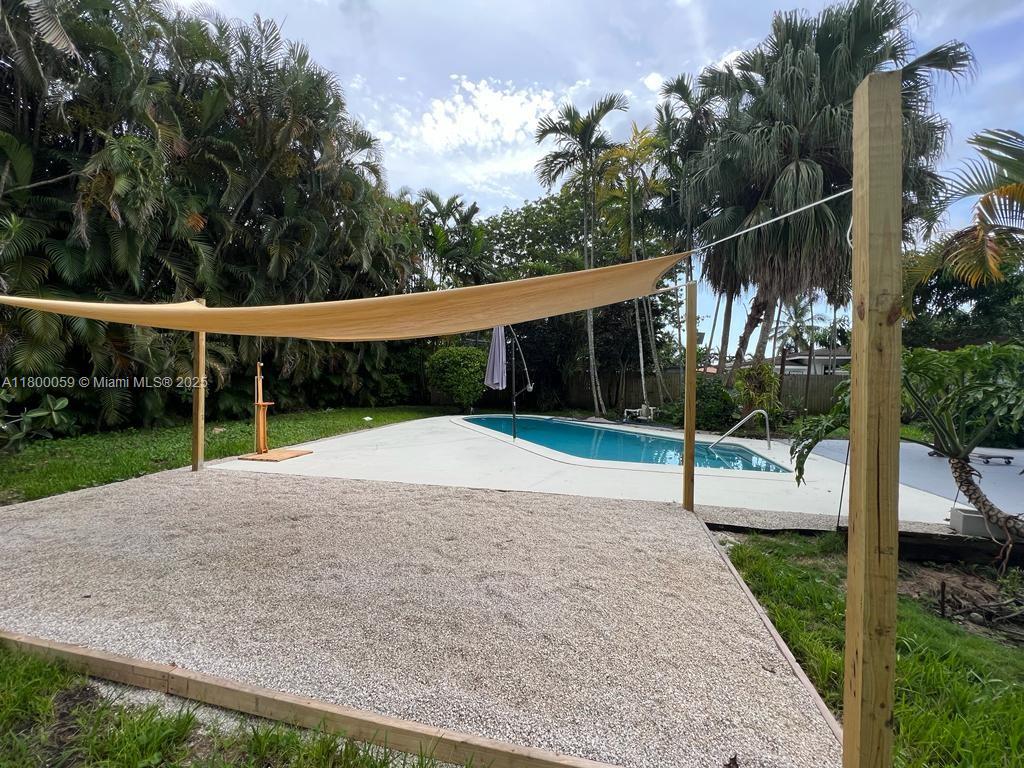 BISCAYNE GDNS SEC E PART - Residential