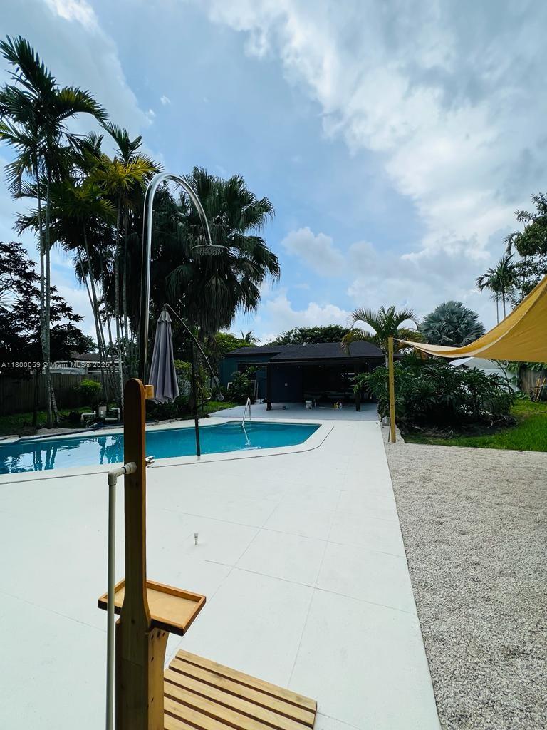 BISCAYNE GDNS SEC E PART - Residential