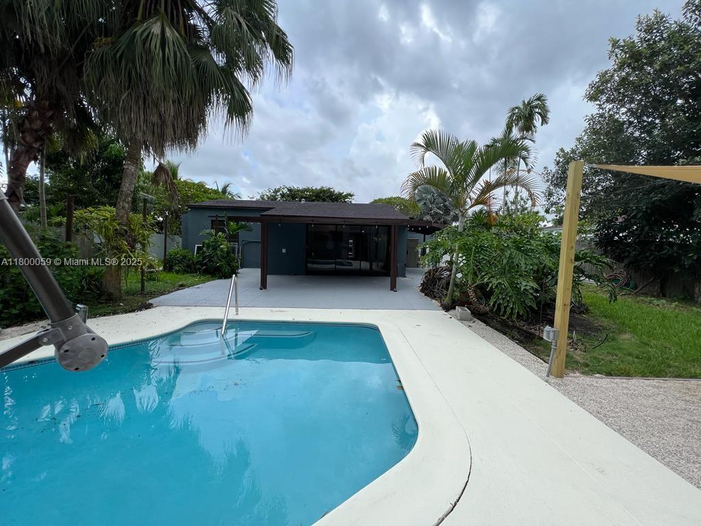 BISCAYNE GDNS SEC E PART - Residential