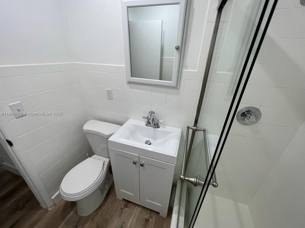 BISCAYNE GDNS SEC E PART - Residential