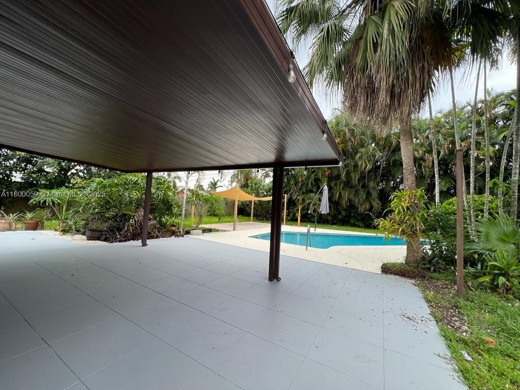 BISCAYNE GDNS SEC E PART - Residential