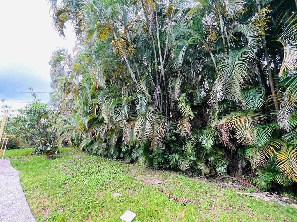 BISCAYNE GDNS SEC E PART - Residential