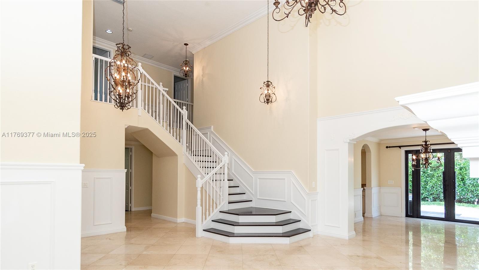CUTLER CAY - Residential