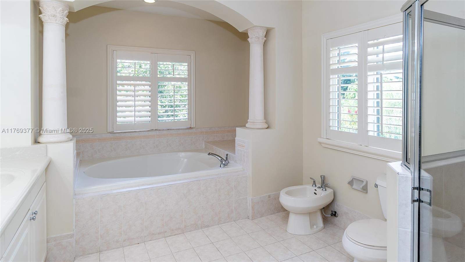 CUTLER CAY - Residential