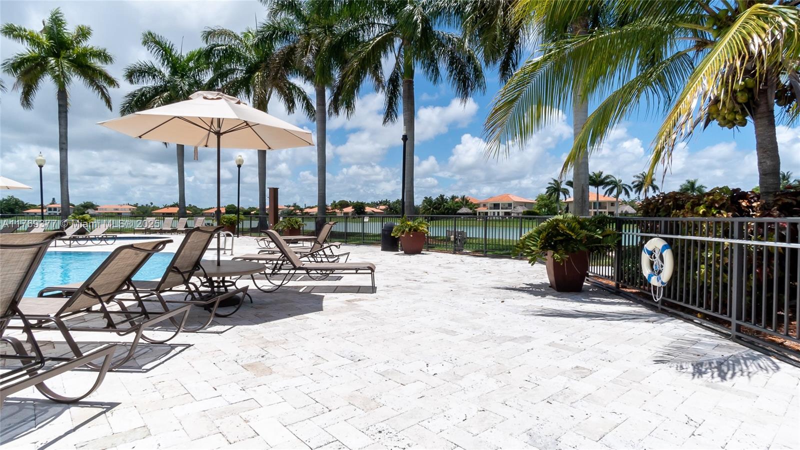 CUTLER CAY - Residential
