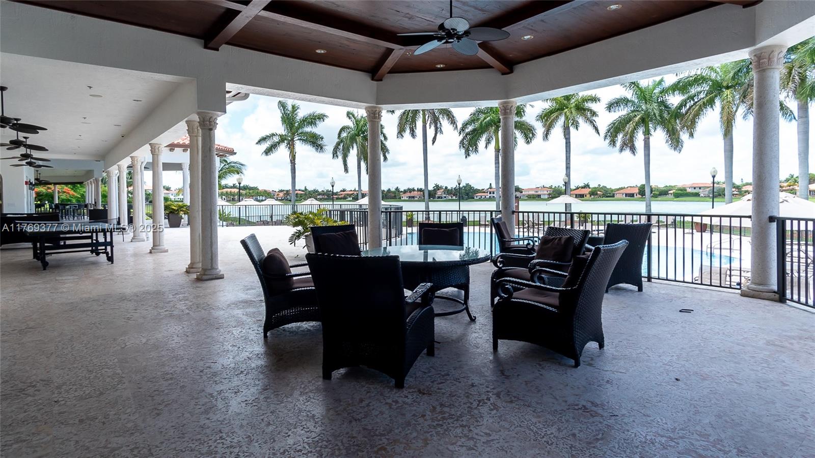 CUTLER CAY - Residential