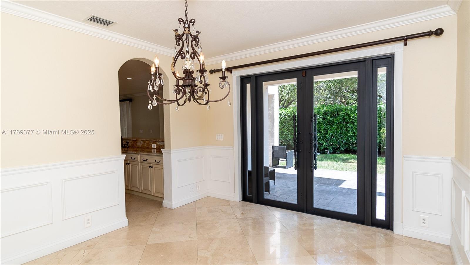 CUTLER CAY - Residential