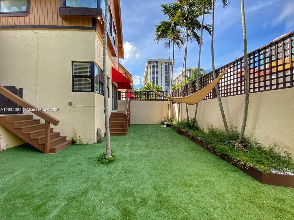 BRICKELLS FLAGLER - Residential