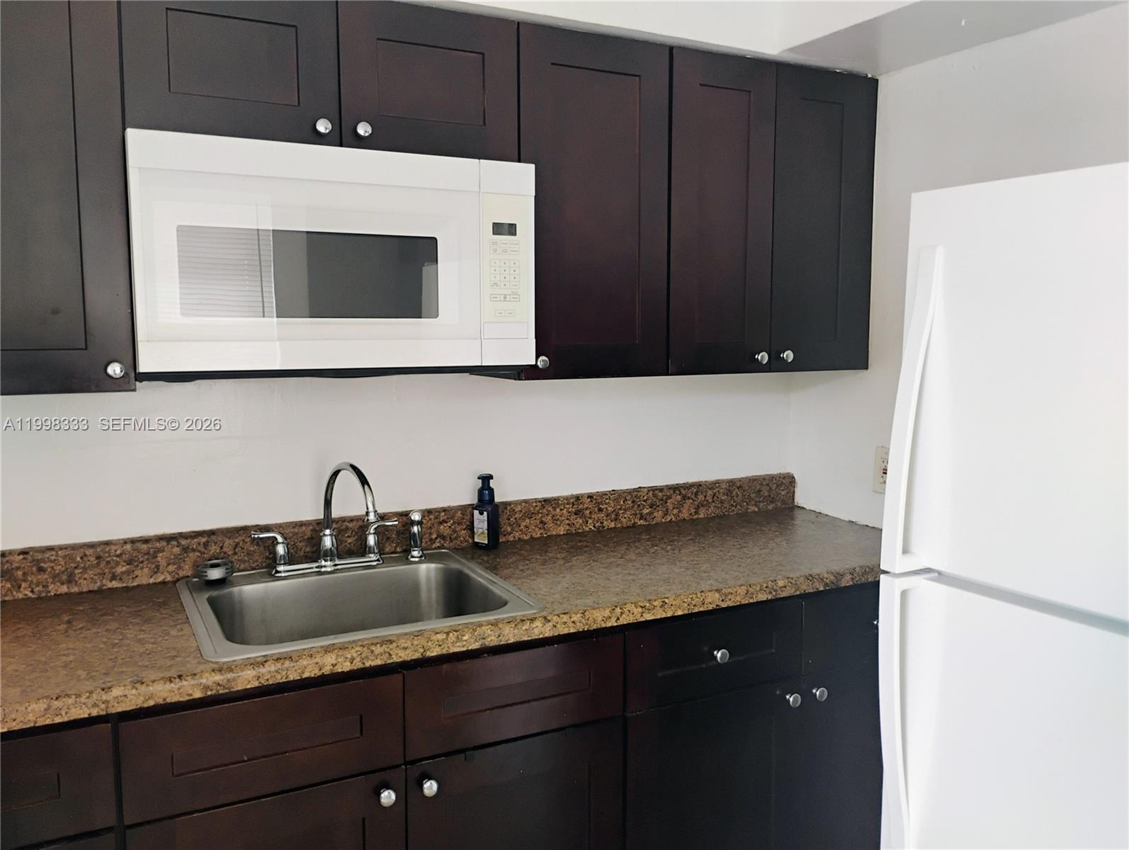 NORTH HOLLYWOOD - Residential Lease