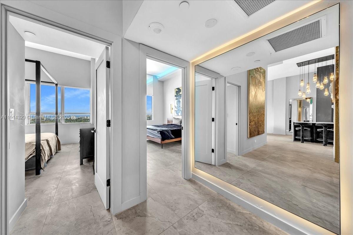 FLAMINGO SOUTH BEACH I CO - Residential