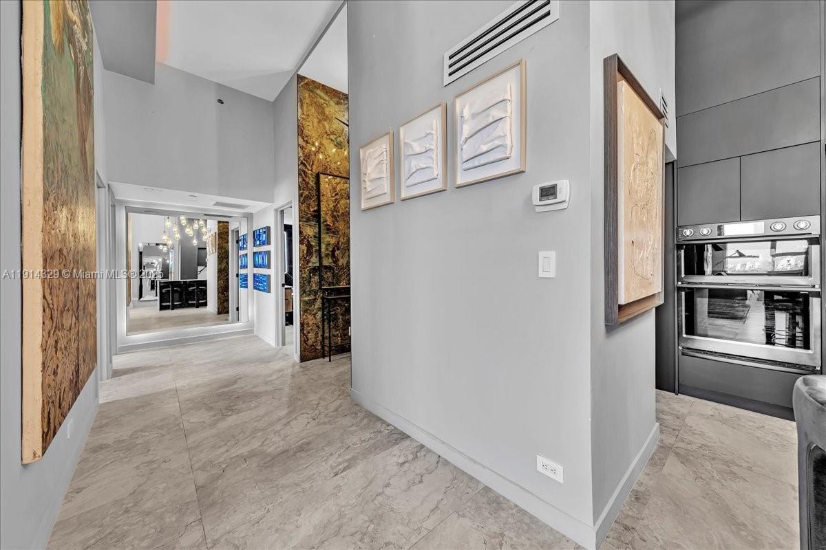 FLAMINGO SOUTH BEACH I CO - Residential