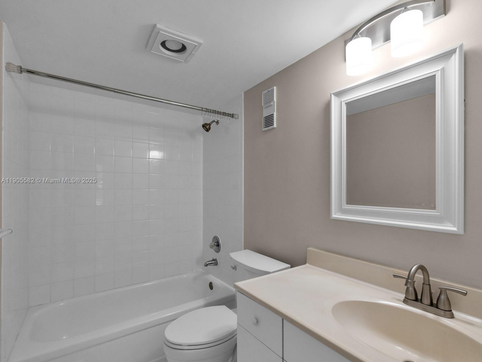 PARK PLACE CONDOMINIUM NO - Residential