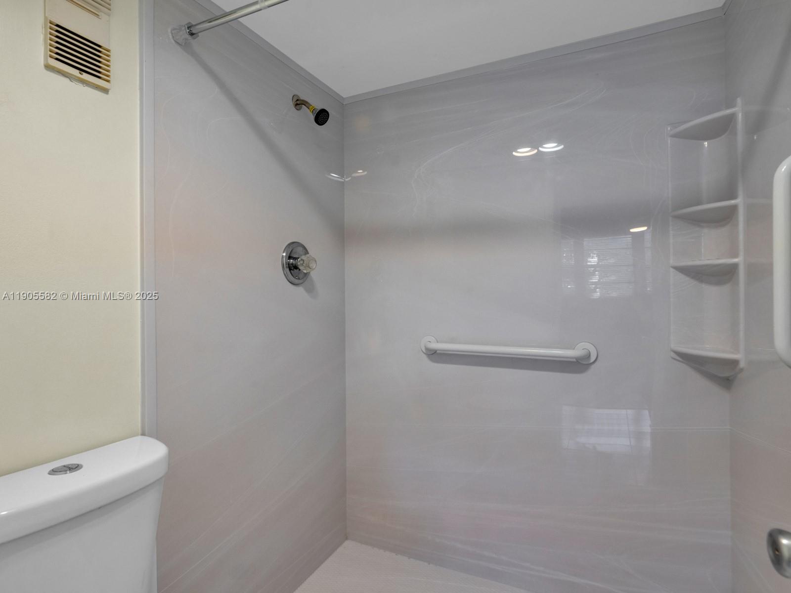 PARK PLACE CONDOMINIUM NO - Residential