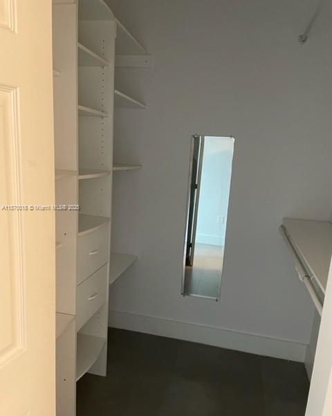 1800 BISCAYNE PLAZA CONDO - Residential