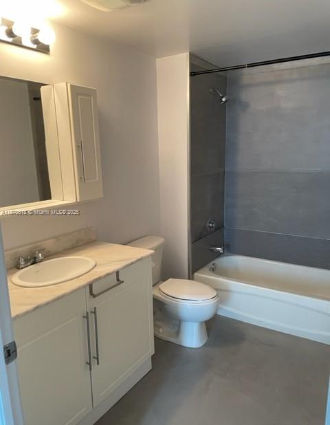 1800 BISCAYNE PLAZA CONDO - Residential