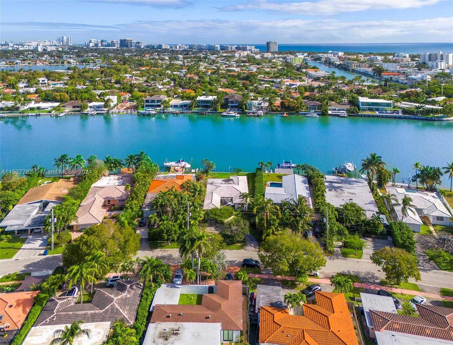 NORMANDY GOLF COURSE - Residential