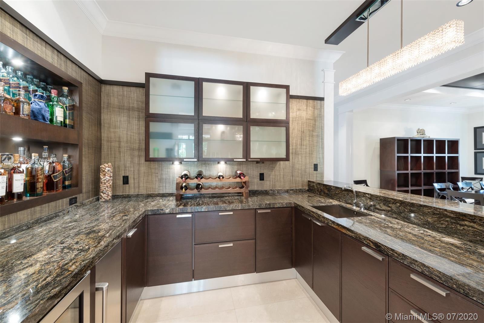 COCOA PLUM ESTS - Residential