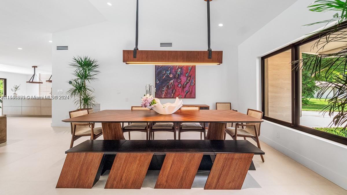 LAUREL OAKS EAST - Residential