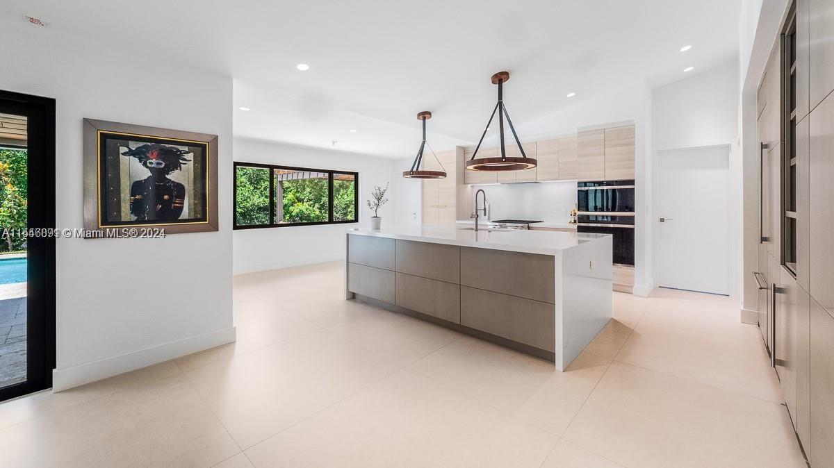 LAUREL OAKS EAST - Residential