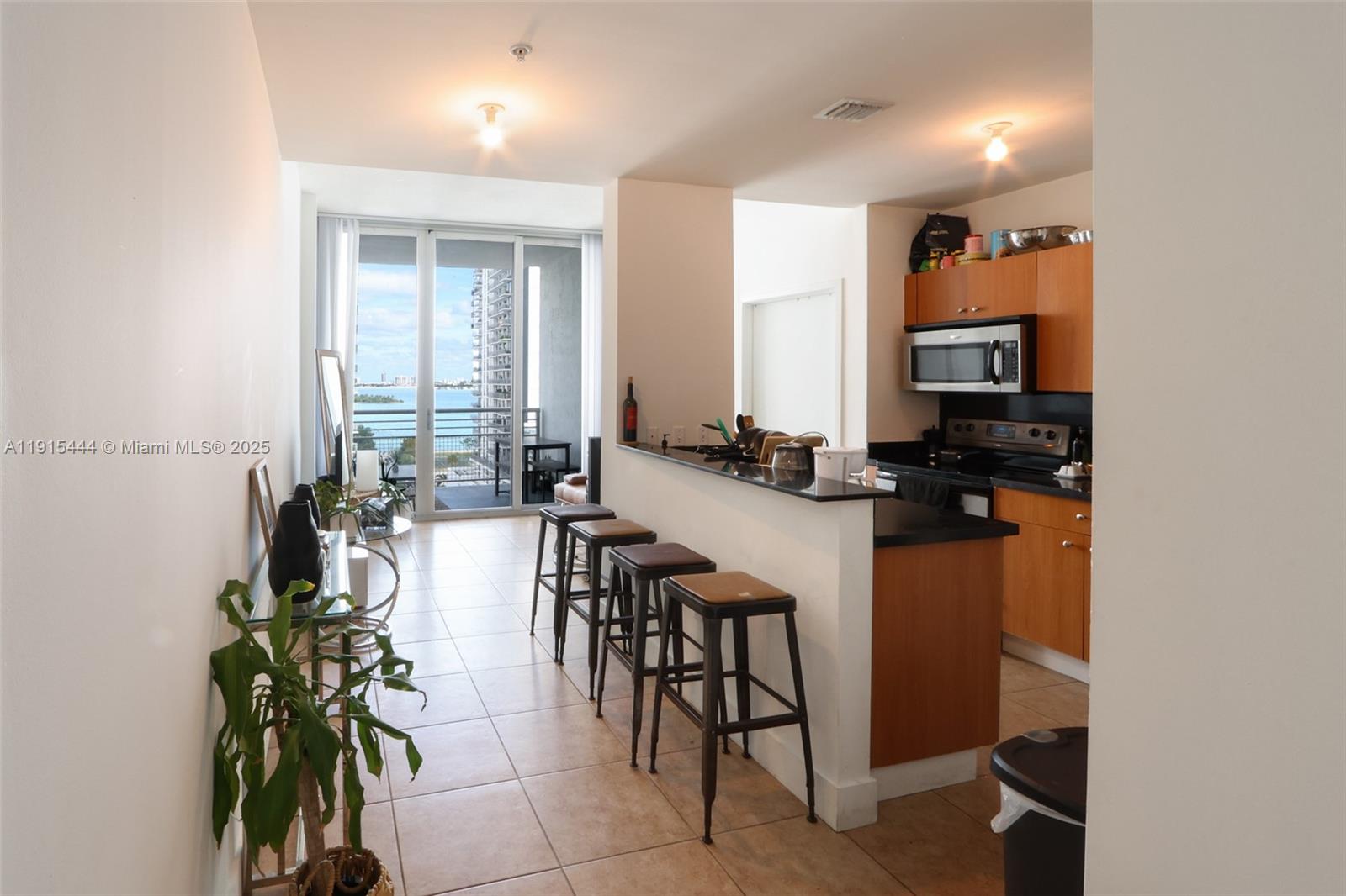 EDGEWATER LOFTS CONDO - Residential