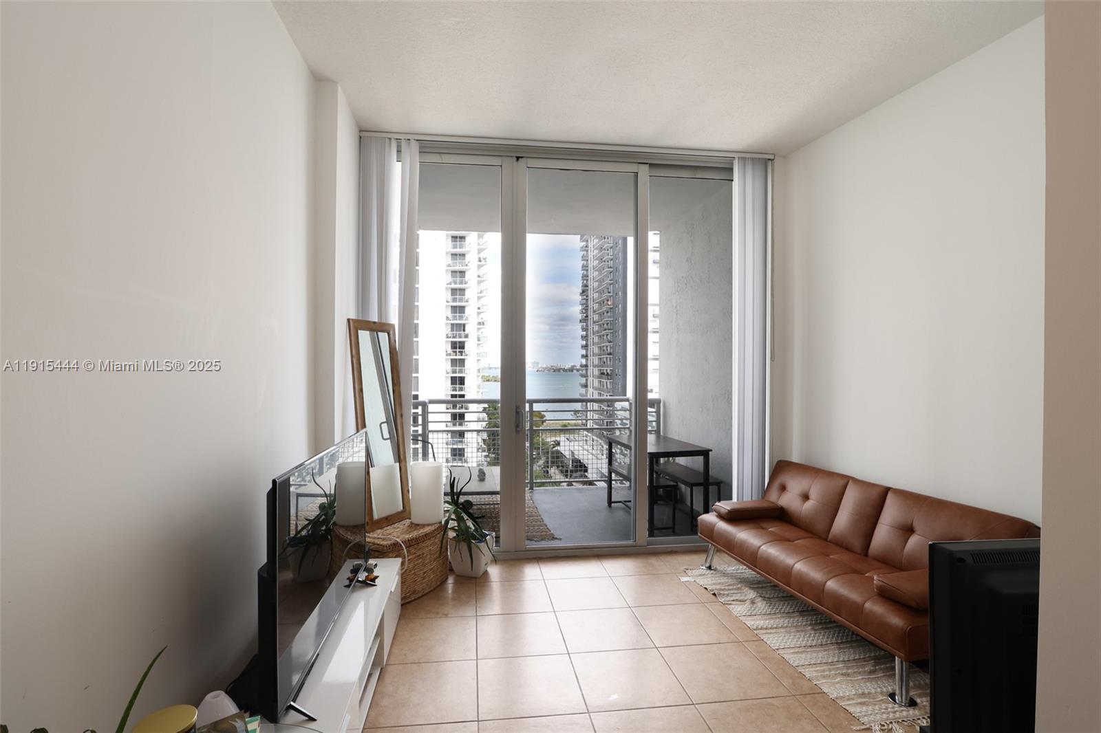 EDGEWATER LOFTS CONDO - Residential