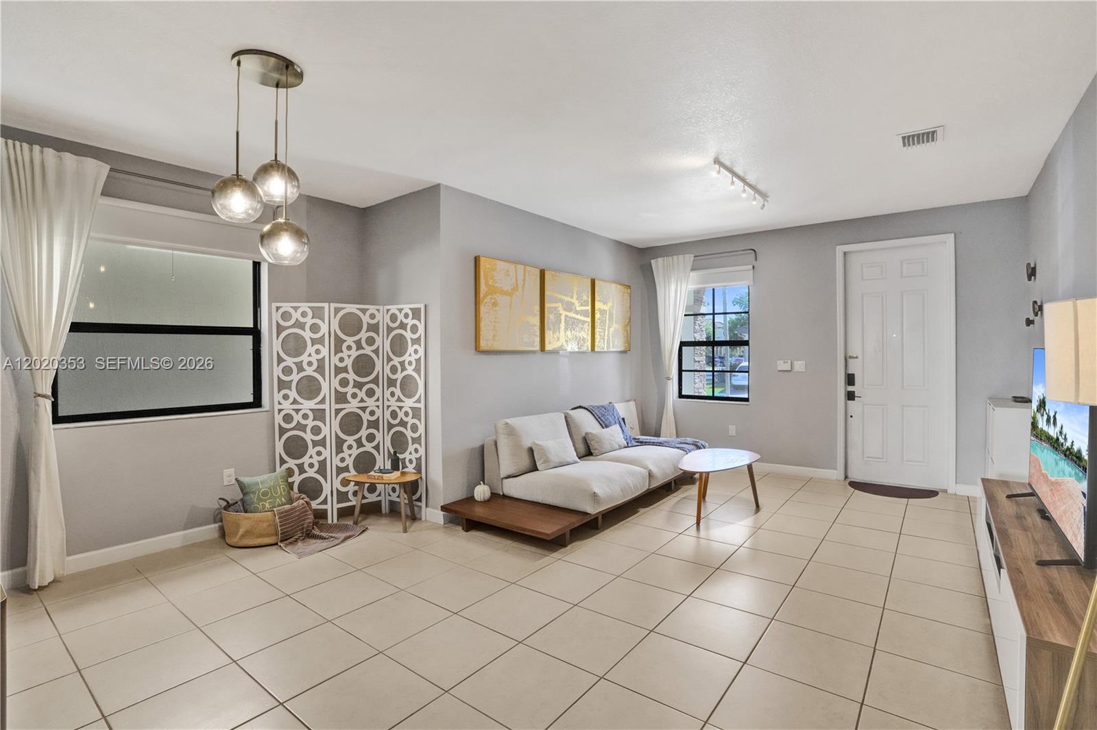 TRELLIS AT BAYSHORE - Residential