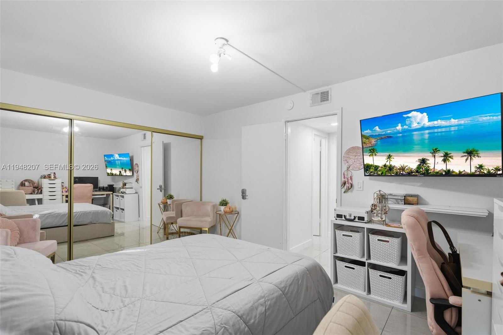 PLANTATION PINES PHASE 1 - Residential