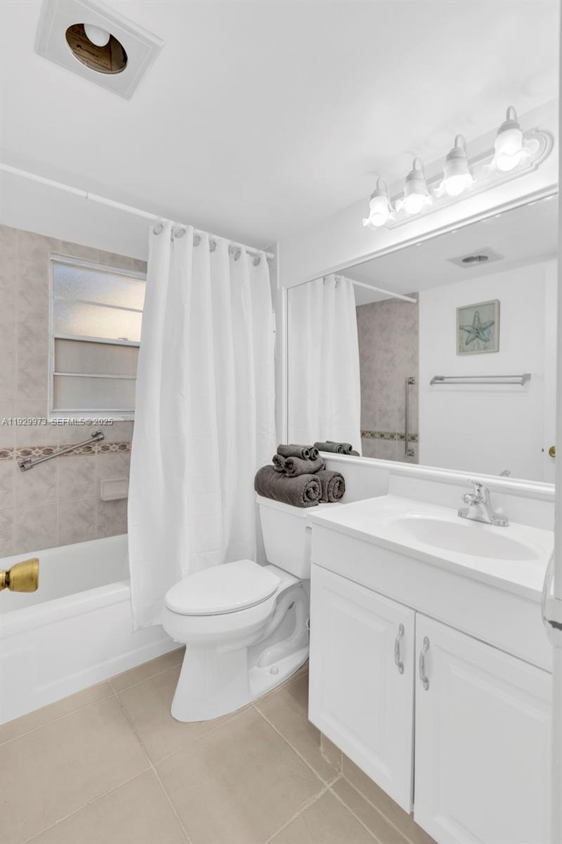 BRIGHTON AT CENTURY VILLA - Residential Lease