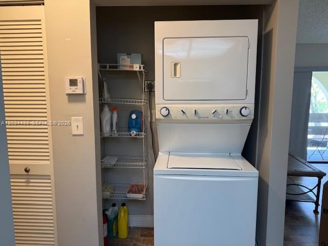 KENLAND WALK CONDO III - Residential