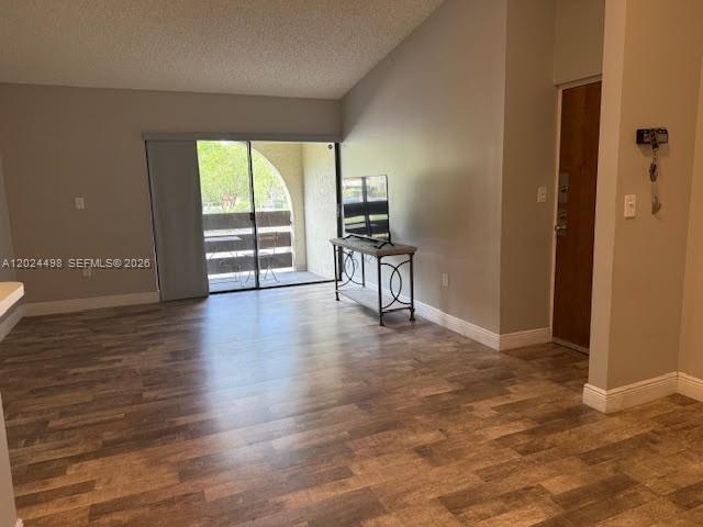 KENLAND WALK CONDO III - Residential