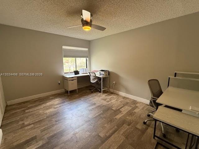 KENLAND WALK CONDO III - Residential