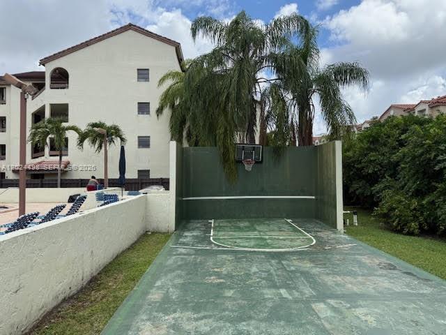KENLAND WALK CONDO III - Residential
