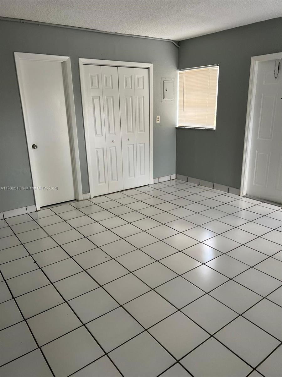 HIALEAH 1ST ADDN AMD - Residential Lease