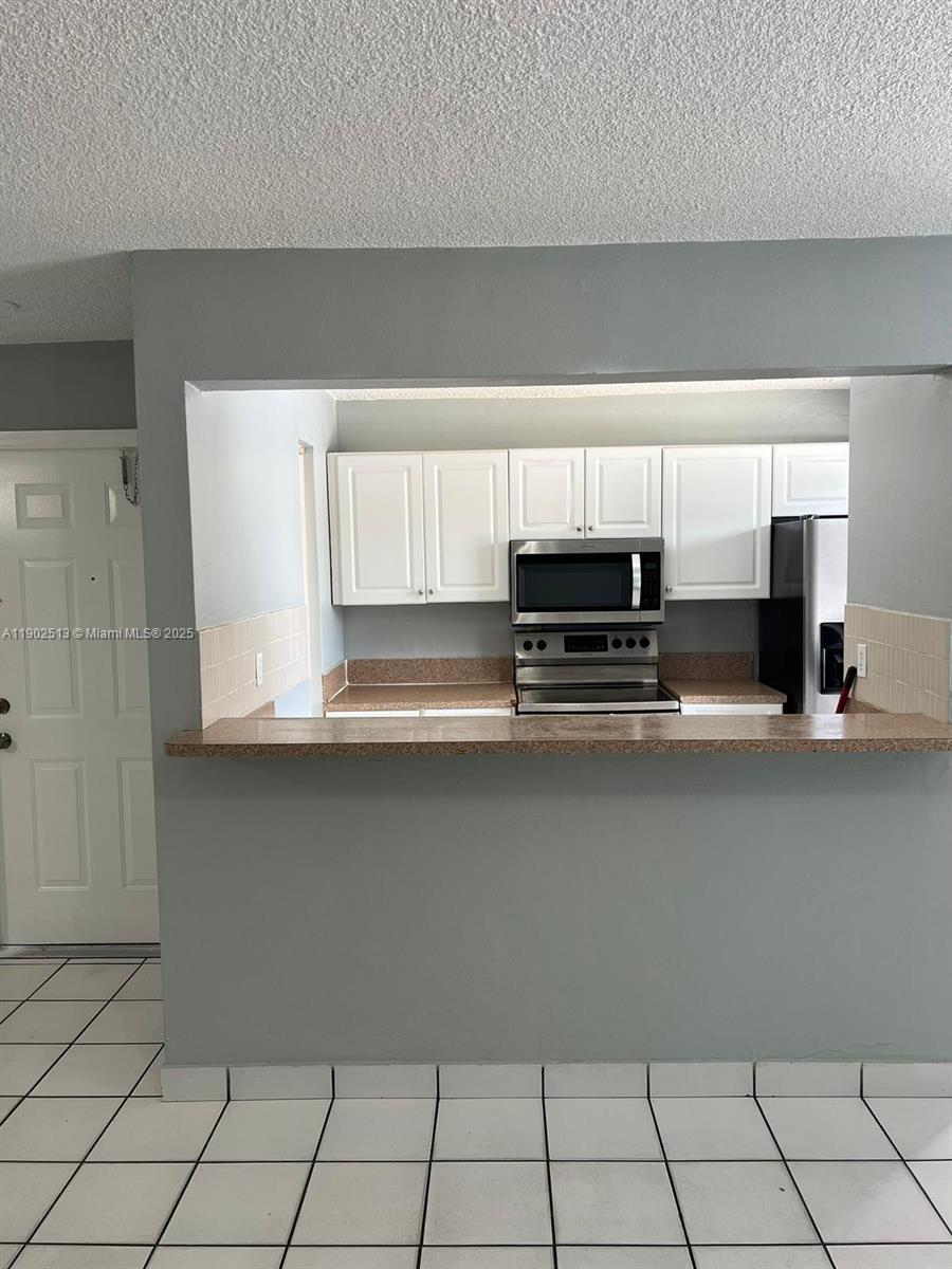 HIALEAH 1ST ADDN AMD - Residential Lease